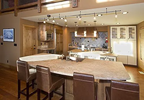 Stonegate #02 - Four Bedroom Loft Condo Mammoth Lakes Apartment